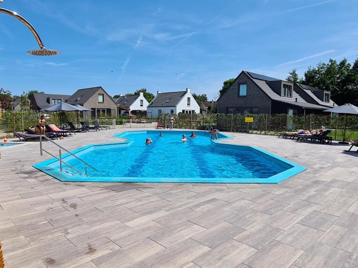 Bungalow 82 Op Recreatiepark De Wielen ซินท์ มาร์เท็น ภายนอก รูปภาพ